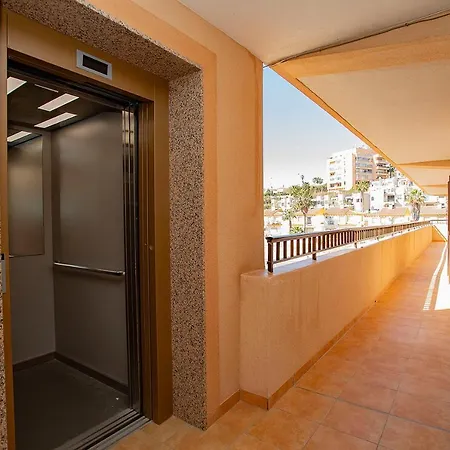 شقة 106 Economy Sea View - Alicante تورّيفيِخا